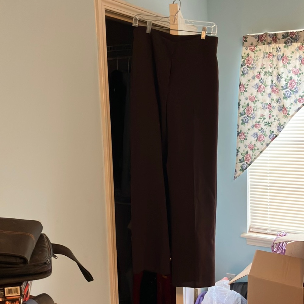 Brown long pants. Evan picone suit. 8